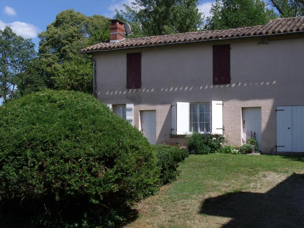 Alojamento de Acomodação e Pequeno-almoço Le Ramiérou D'hôtes Montauban